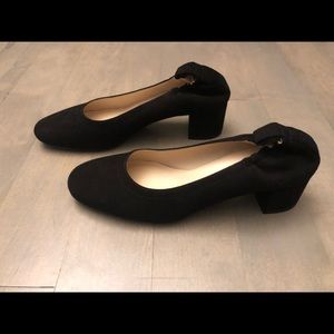 New Everlane Black Suede “The Day Heel” size 7.5